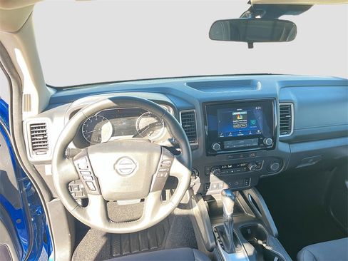 Used 2024 Nissan Frontier SV w/ SV Convenience Package image 22