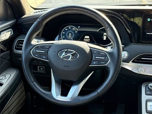 Used 2022 Hyundai Palisade Calligraphy image 13