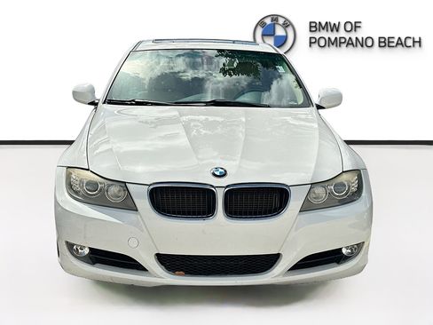 Used 2011 BMW 328i Sedan image 1
