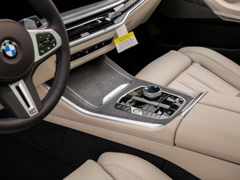 New 2026 BMW X5 M60i image 12