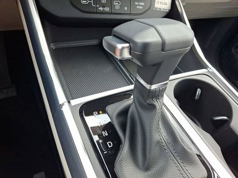 New 2026 Kia Carnival EX image 12