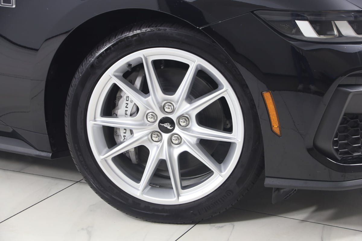 Used 2024 Ford Mustang GT Premium RWD image 16