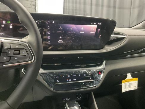 New 2025 Buick Envista Avenir image 24