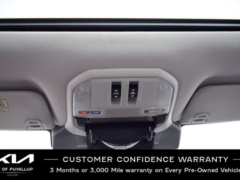 Used 2023 Subaru Ascent Limited w/ Technology Package image 25