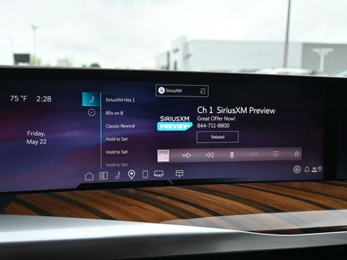 Used 2026 Cadillac Escalade ESV Platinum Sport w/ LPO, ONYX Package AWD/4WD image 19