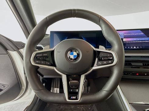 Used 2025 BMW 230i 230i w/ M Sport Package image 11