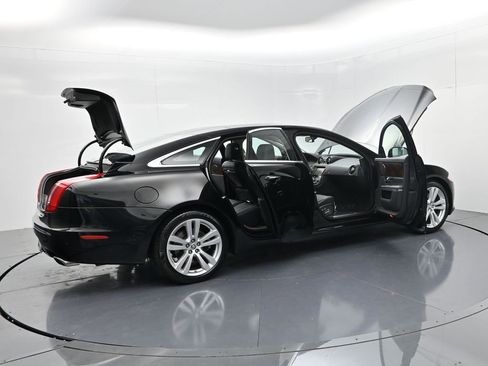 Used 2011 Jaguar XJ L image 58
