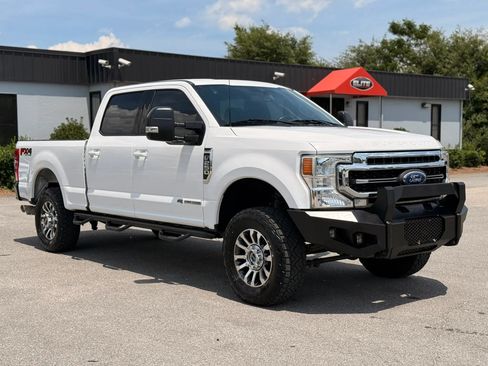Used 2022 Ford F250 Lariat AWD/4WD image 3