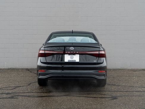 New 2026 Volkswagen Jetta SE image 5