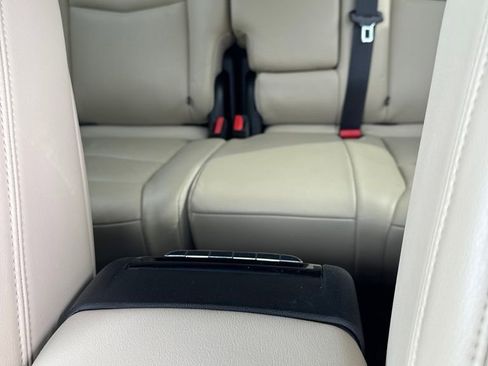 Used 2019 Cadillac XT5 Premium Luxury AWD/4WD image 12