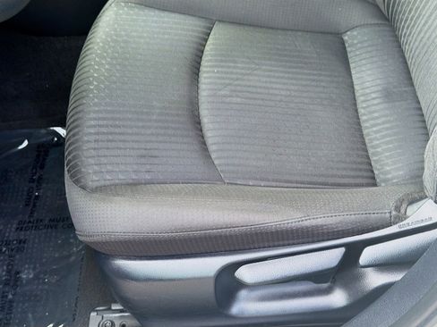 Used 2016 Toyota Prius Two image 18