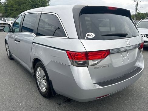 Used 2014 Honda Odyssey LX image 3