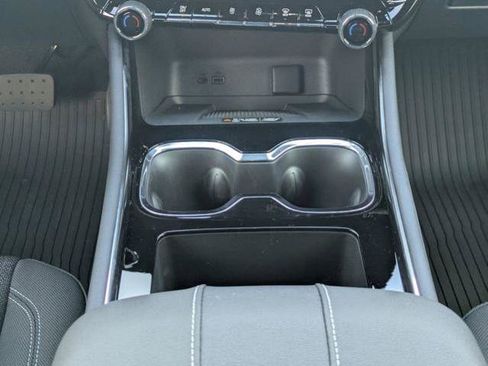New 2026 Chevrolet Traverse LT w/ LPO, Floor Liner Package FWD image 22