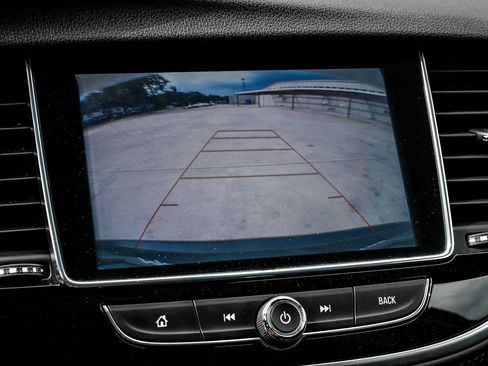 Used 2019 Buick Encore Essence w/ Experience Buick Package FWD image 22