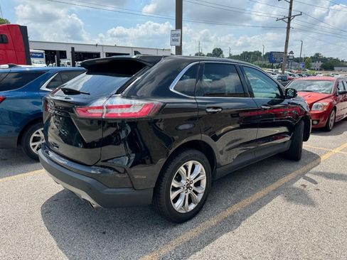 Used 2024 Ford Edge Titanium AWD/4WD image 4