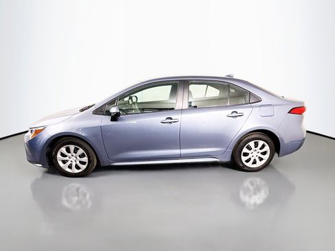 Used 2024 Toyota Corolla LE image 6