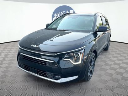 Certified 2024 Kia Niro EX Touring
