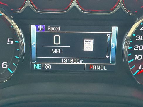Used 2020 Chevrolet Tahoe LT AWD/4WD image 17