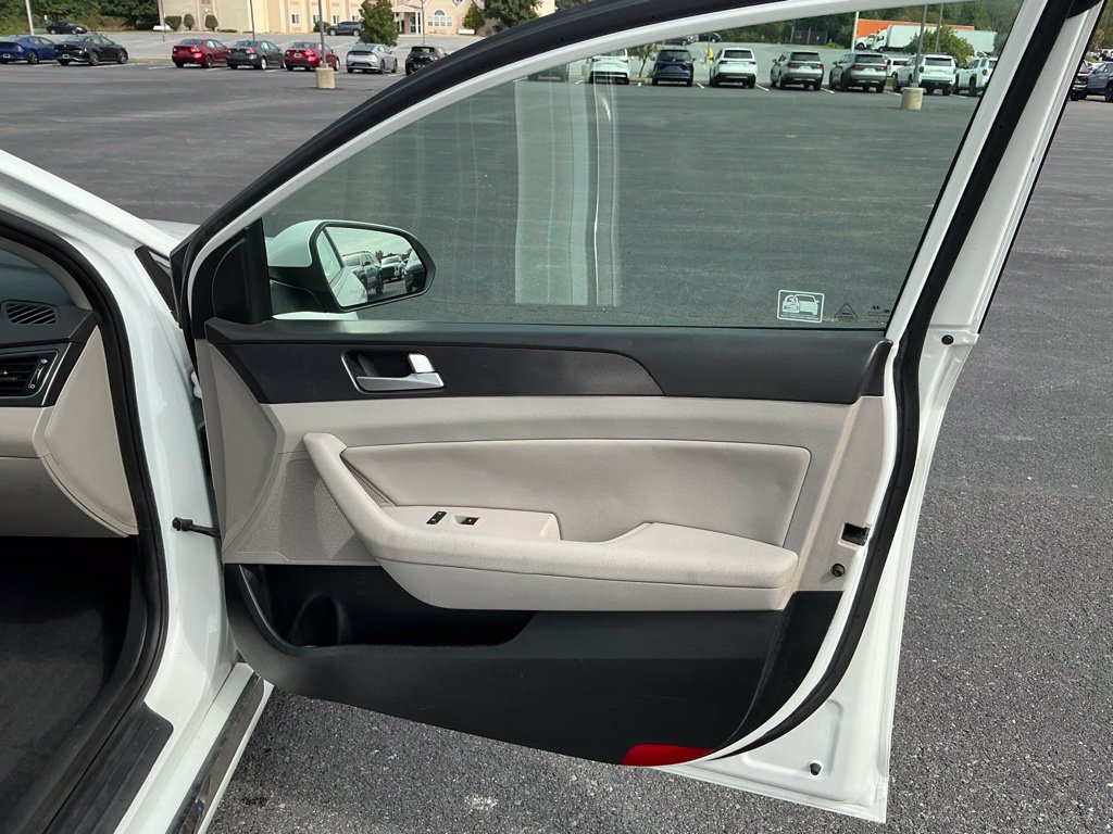 Used 2016 Hyundai Sonata Sport FWD image 30