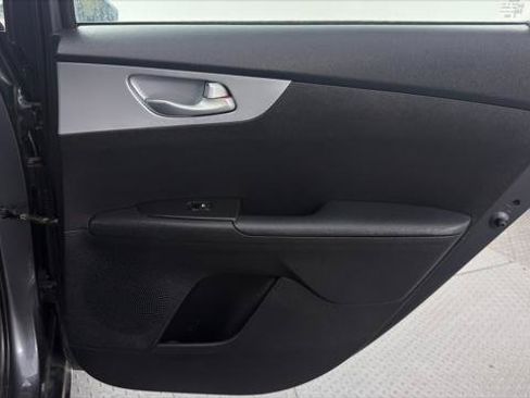 Used 2023 Kia Forte LXS FWD image 21