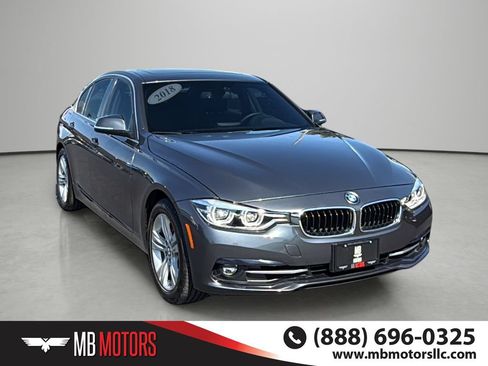 Used 2018 BMW 330i Sedan w/ Convenience Package RWD image 6