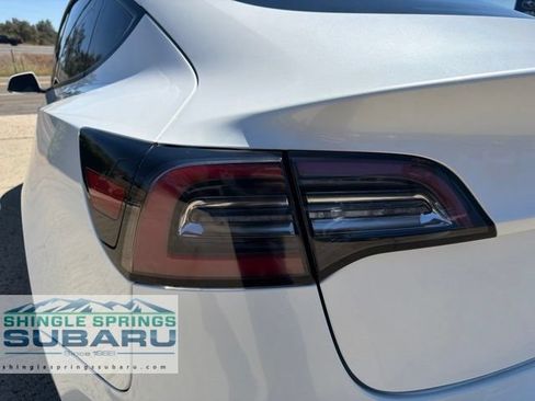Used 2022 Tesla Model 3 Long Range AWD/4WD image 15