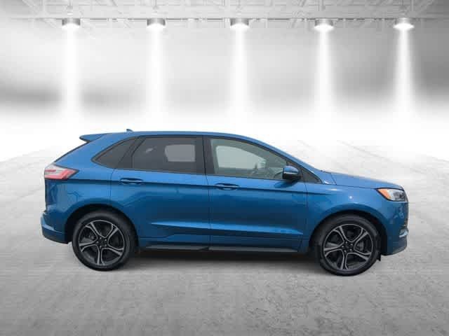 Used 2019 Ford Edge ST w/ Equipment Group 401A AWD/4WD image 9