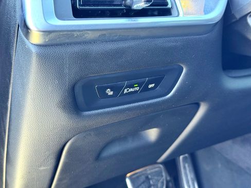 Used 2026 BMW X5 M60i image 16