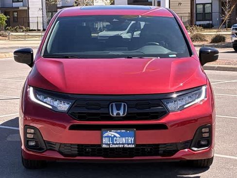 Certified 2025 Honda Odyssey Sport-L image 9