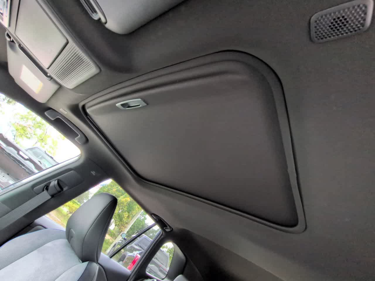 Used 2026 Toyota RAV4 XSE w/ Weather Package AWD/4WD image 19