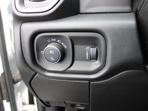 Used 2025 RAM 3500 Tradesman AWD/4WD image 17