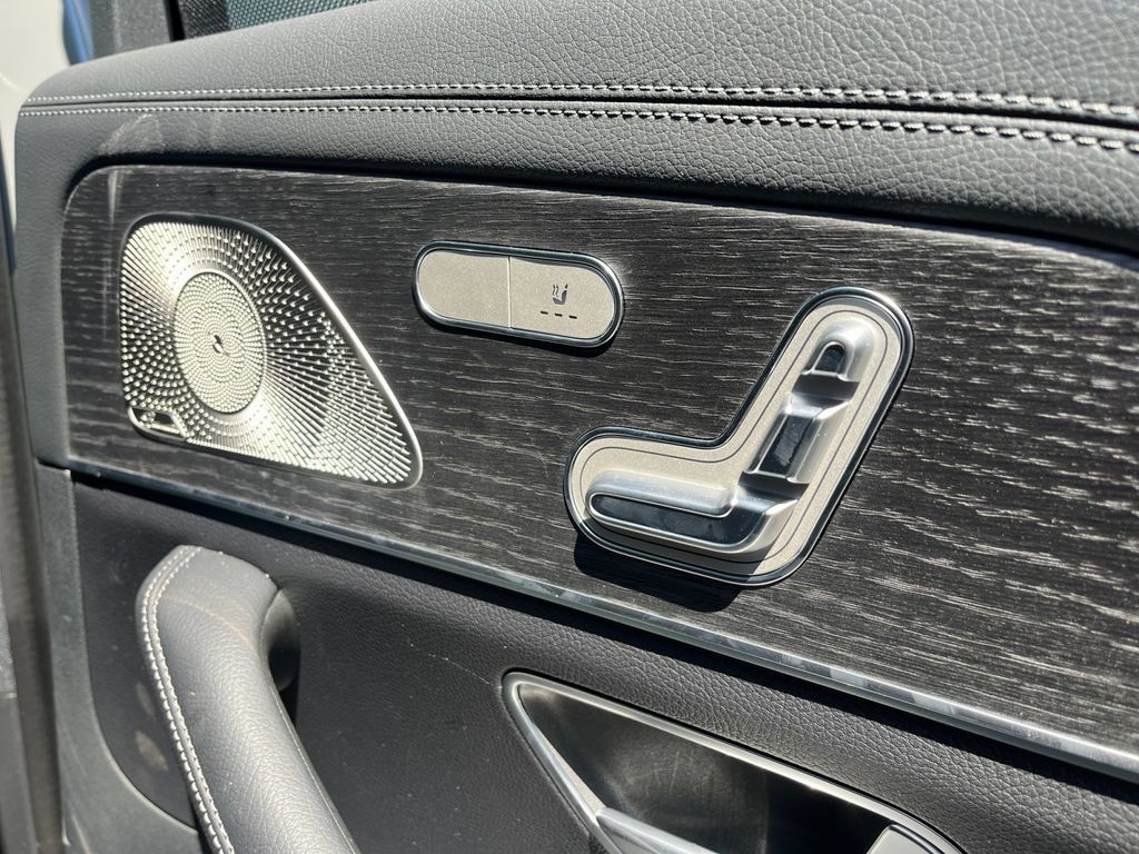 Certified 2026 Mercedes-Benz GLS 580 4MATIC image 17