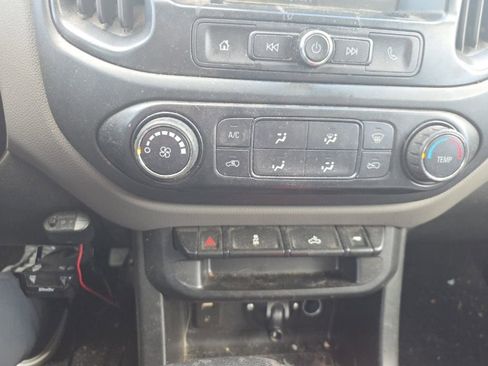 Used 2018 Chevrolet Colorado W/T w/ WT Convenience Package image 13