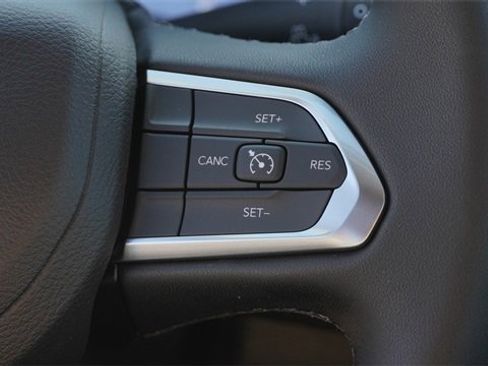 New 2026 Jeep Compass Latitude image 27