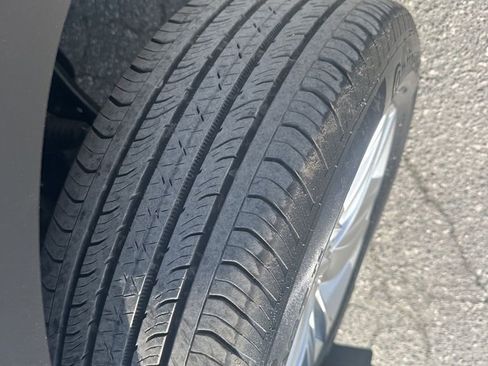 Used 2025 Buick Envista Preferred image 26