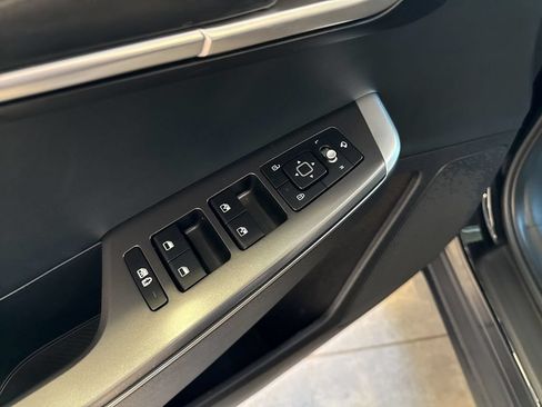Certified 2024 Kia EV6 Light AWD/4WD image 21