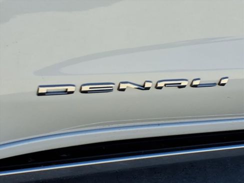 Certified 2024 GMC Sierra 1500 Denali w/ Denali Reserve Package image 11