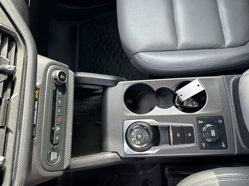 Used 2025 Ford Bronco Sport Badlands AWD/4WD image 18