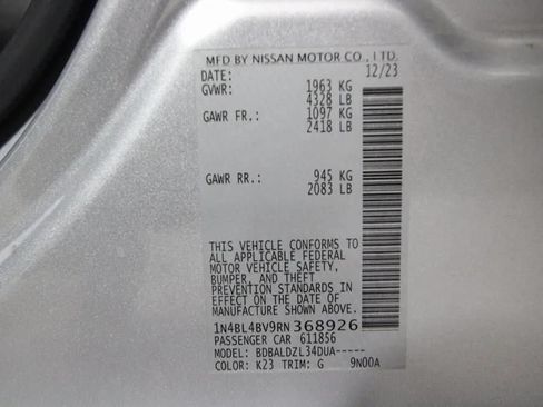 Used 2024 Nissan Altima 2.5 S FWD image 9
