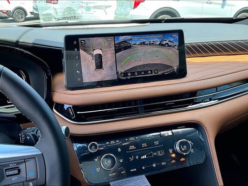 New 2026 INFINITI QX60 Autograph w/ Dark Cargo Package AWD/4WD image 10