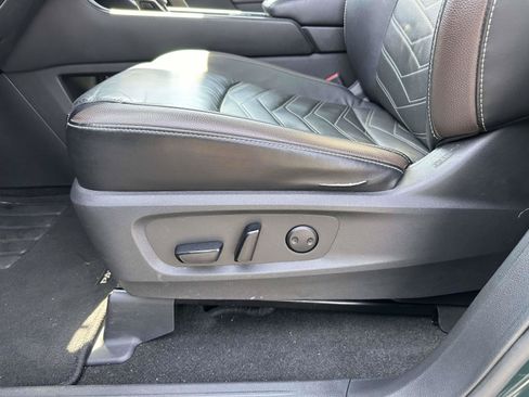 Used 2023 Nissan Pathfinder Platinum AWD/4WD image 12