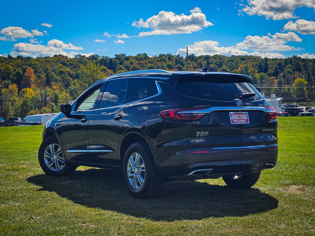 Used 2018 Buick Enclave Essence FWD image 6