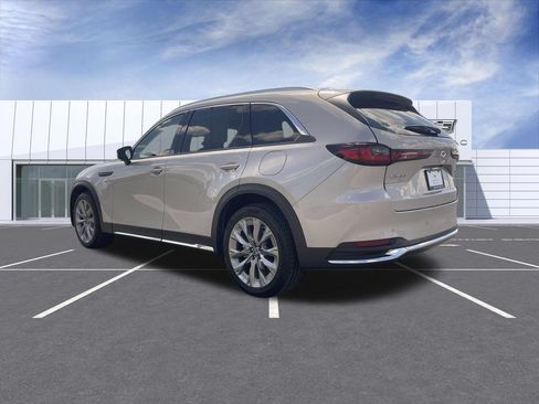 Used 2024 MAZDA CX-90 3.3 Turbo w/ Premium Package AWD/4WD image 6