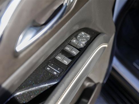 Certified 2023 Cadillac Escalade Sport image 22