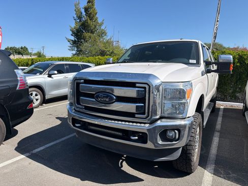 Used 2016 Ford F250 Lariat w/ Chrome Package AWD/4WD image 2