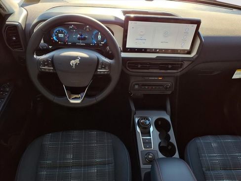 New 2025 Ford Bronco Sport Heritage w/ Convenience Package image 7