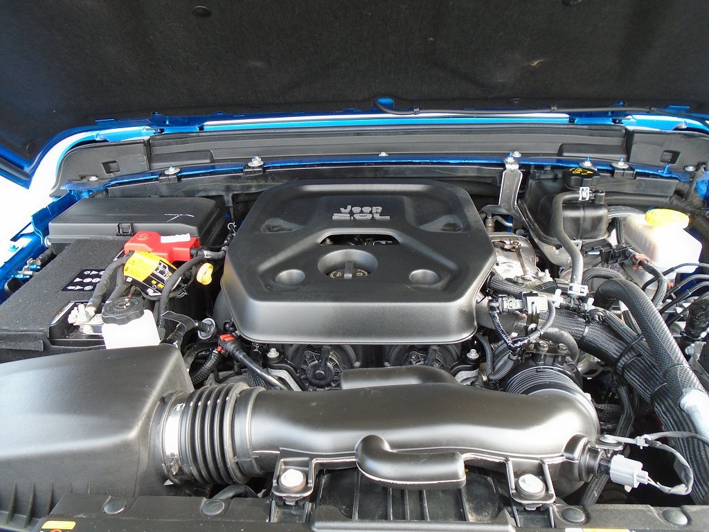 Certified 2021 Jeep Wrangler Sport AWD/4WD image 20