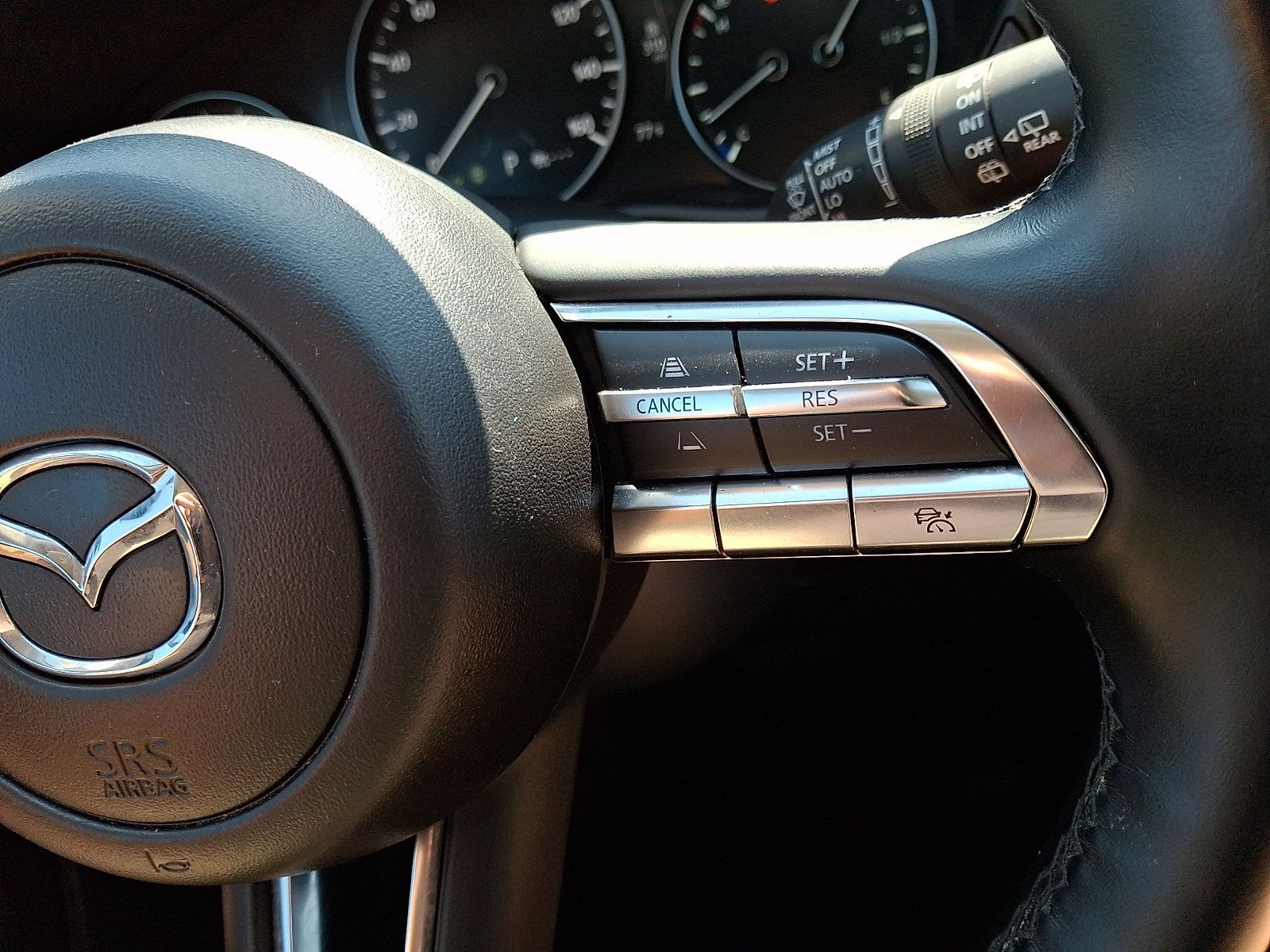 Used 2025 MAZDA CX-50 AWD 2.5 Hybrid w/ Premium Pkg image 22