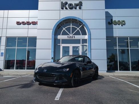 Used 2021 MAZDA MX-5 Miata Club image 1