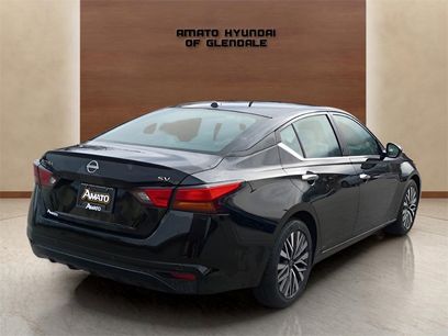 Used 2024 Nissan Altima 2.5 SV